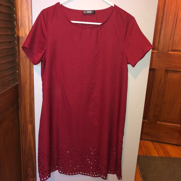 Deep red short sleeved shift dress! - Picture 1 of 3